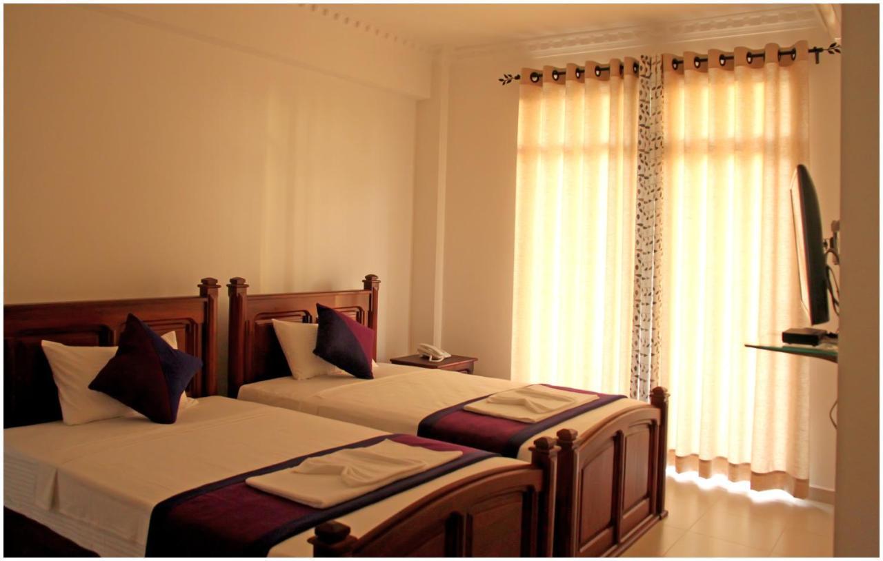 Ronaka Airport Transit Hotel كاتوناياكى المظهر الخارجي الصورة
