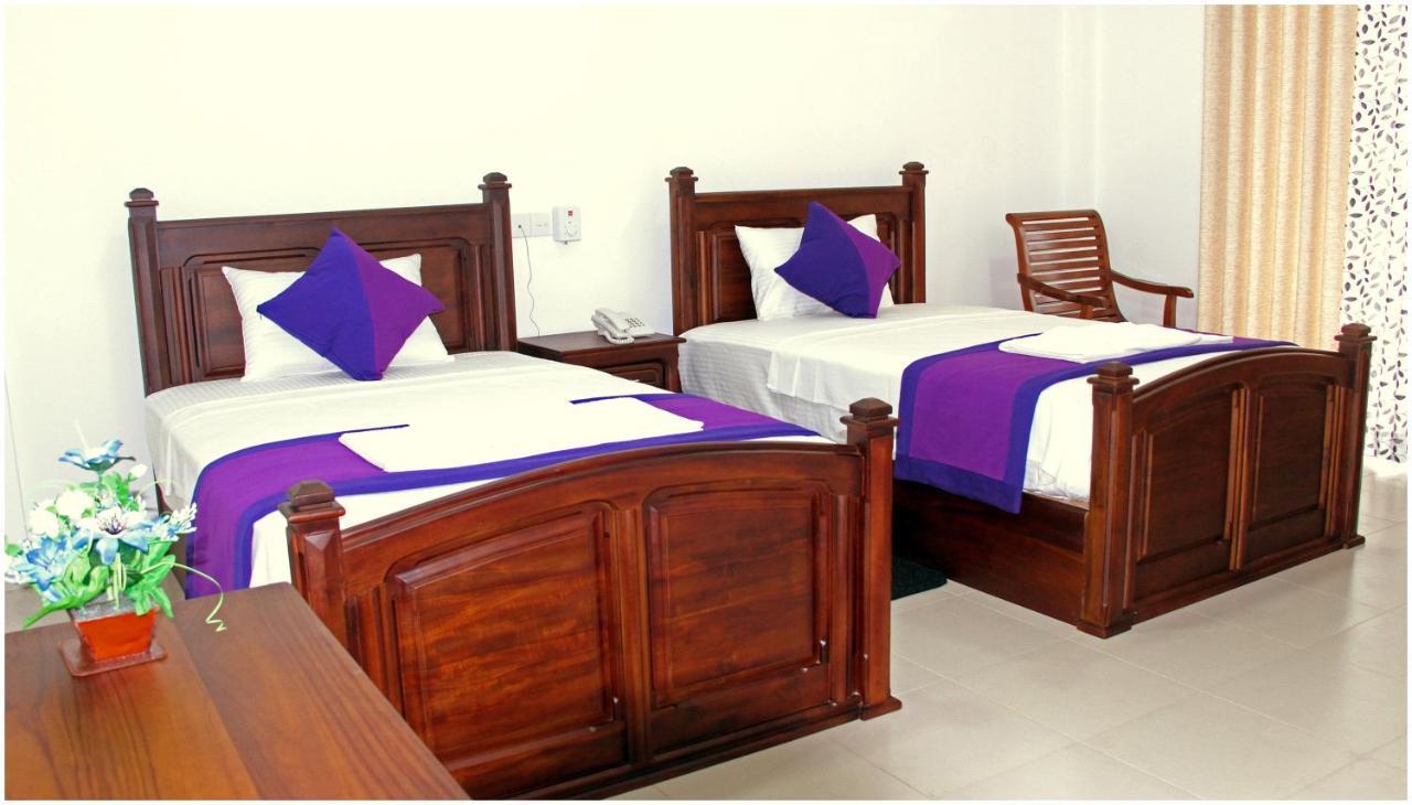 Ronaka Airport Transit Hotel كاتوناياكى المظهر الخارجي الصورة