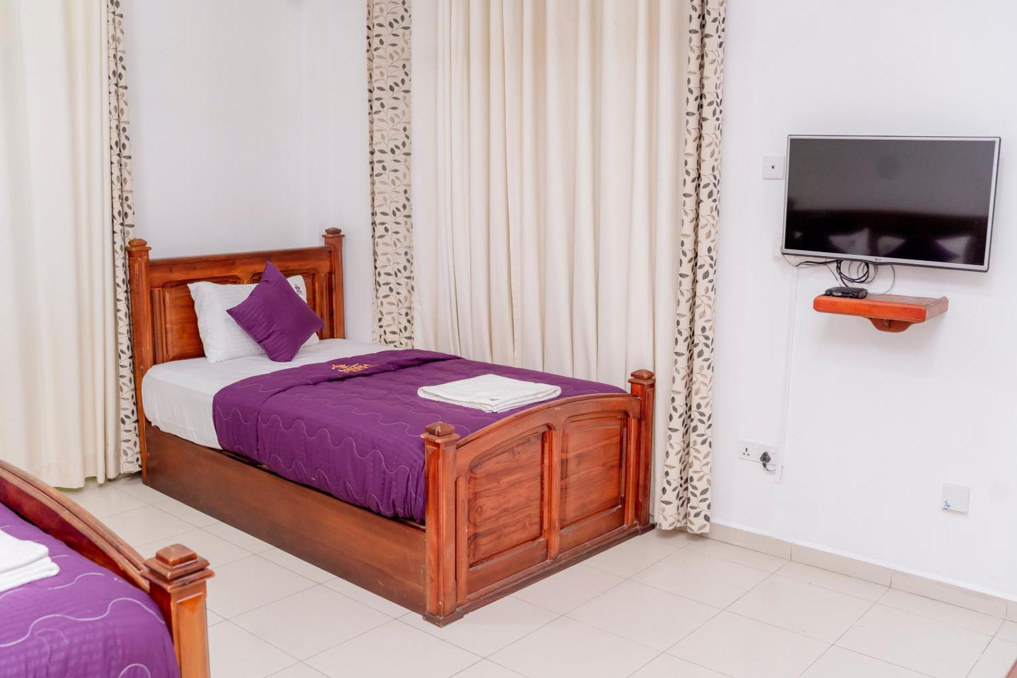Ronaka Airport Transit Hotel كاتوناياكى المظهر الخارجي الصورة