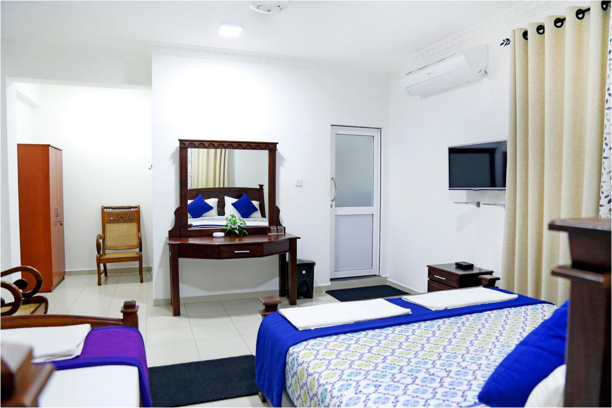 Ronaka Airport Transit Hotel كاتوناياكى المظهر الخارجي الصورة